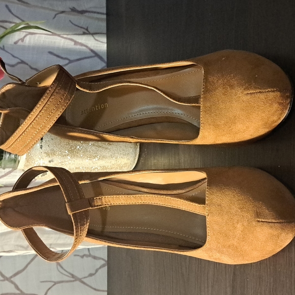 ATTENTION PUMPS - Picture 2 of 9